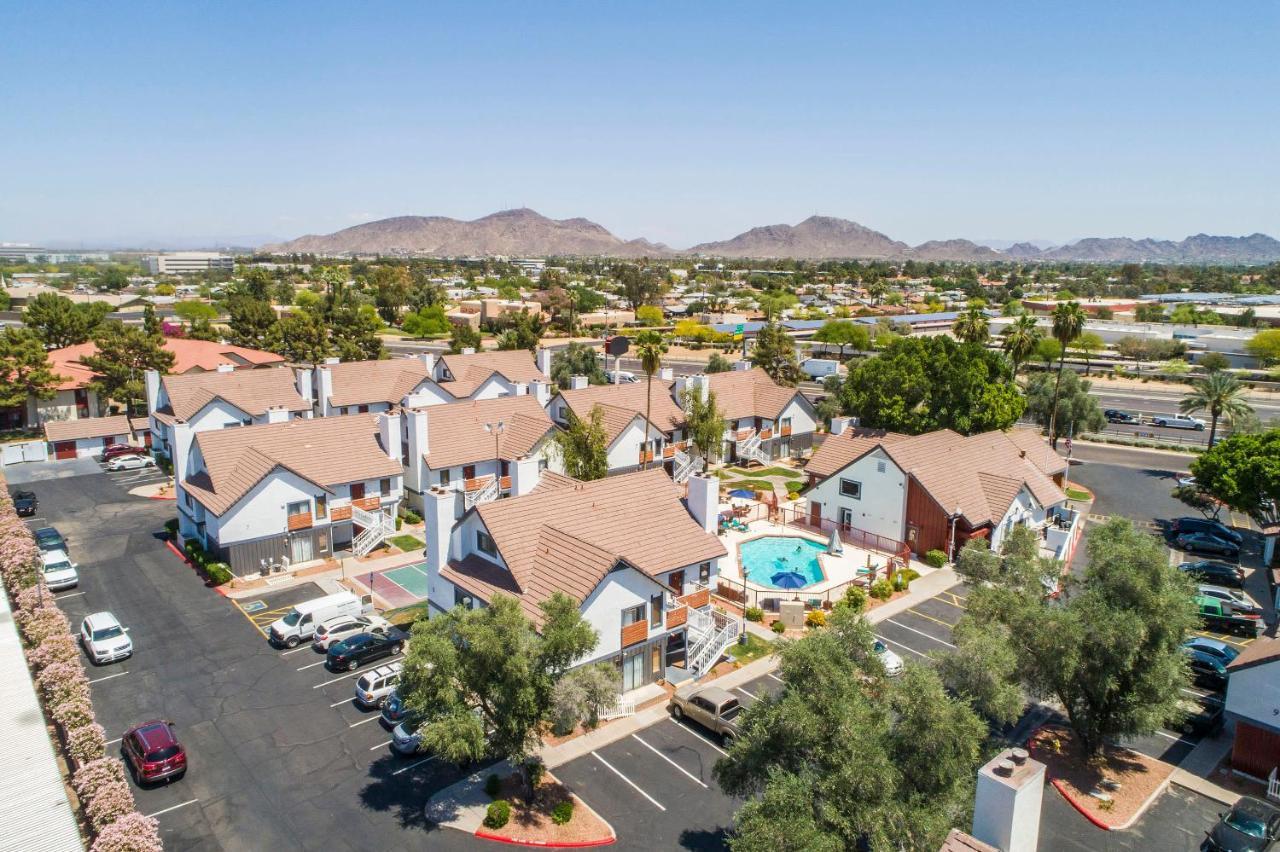 Metro Phx Upstairs 2Bd Sleeps 6 Heated Pool No Pets Allowed Phoenix Esterno foto