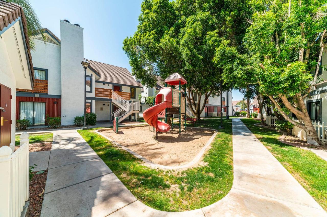 Metro Phx Upstairs 2Bd Sleeps 6 Heated Pool No Pets Allowed Phoenix Esterno foto